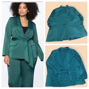 Eloquii | piping trimmed blazer with belt